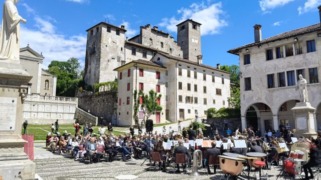 Famiglia Feltrina - Borse di studio e premi - Premio “Santi Martiri Vittore e Corona”
